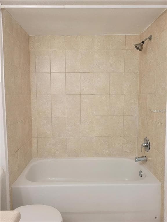 Building Photo - 4528 Commander Dr