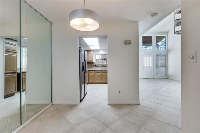 Building Photo - 9819 Smokefeather Ln