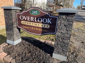 Building Photo - Overlook Apartments