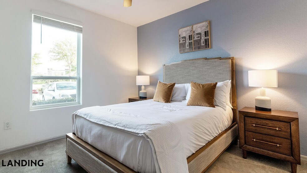 Building Photo - 9301 Summit Centre Way