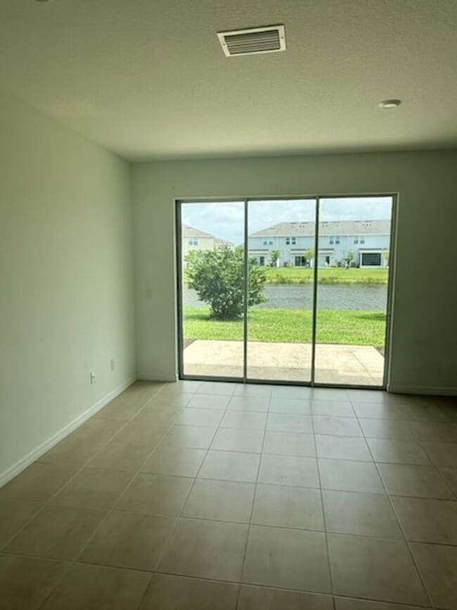Building Photo - 5780_HAVEN