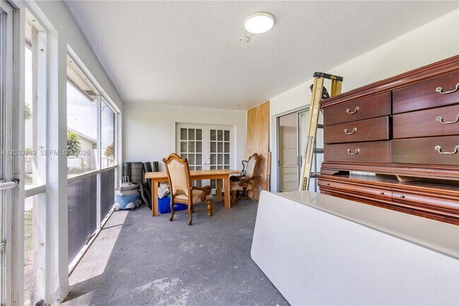 Building Photo - 19323 Carolina Cir
