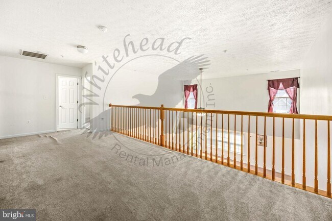 Building Photo - 9549 Wedge Way