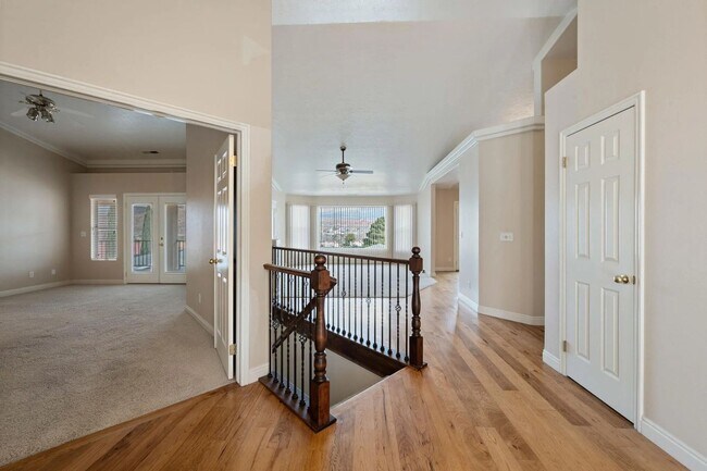 Building Photo - 4 Bedroom Retreat Overlooking Snow Canyon ...