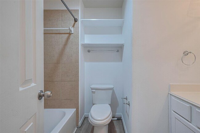 Building Photo - 1514 Hardy Stone Dr