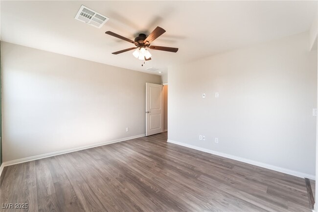 Building Photo - 7865 Rachelis St