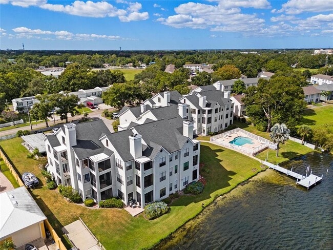 Primary Photo - 3127 W Sligh Ave