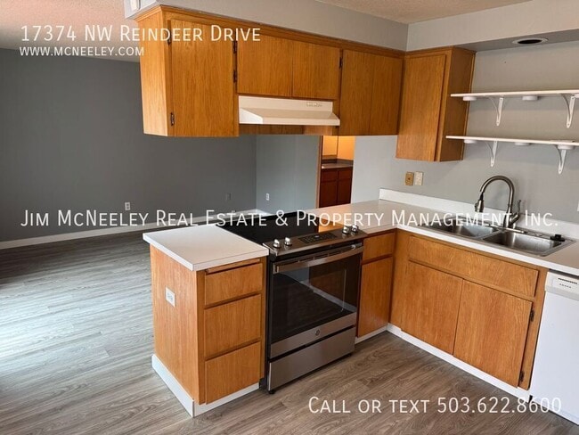 Building Photo - 17374 NW Reindeer Dr