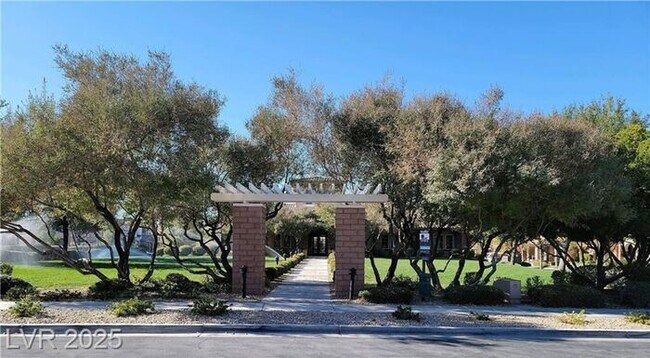 Building Photo - WELCOME HOME TO THE EXCITING INSPIRADA COMMUNITY!!