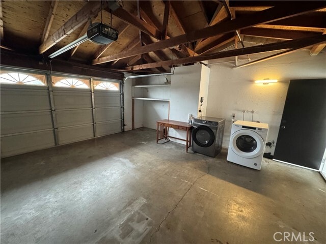 Building Photo - 428 E Montrose St