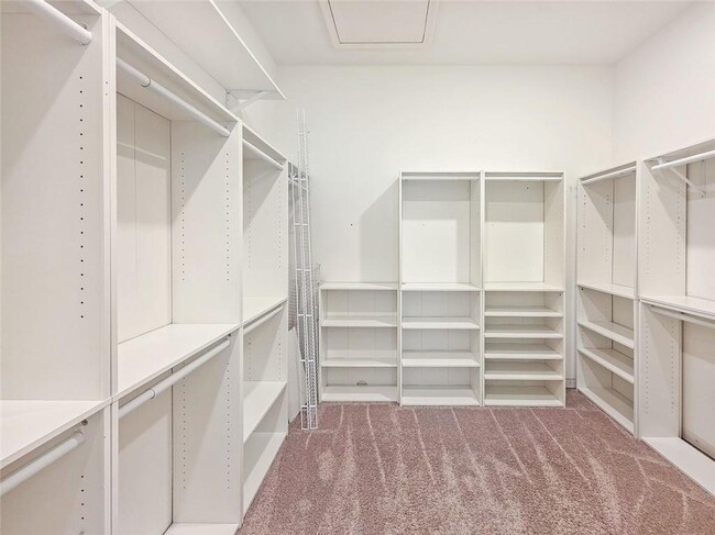 Building Photo - 5316 Briggs St