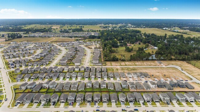 Building Photo - 26213 Brahman Dr