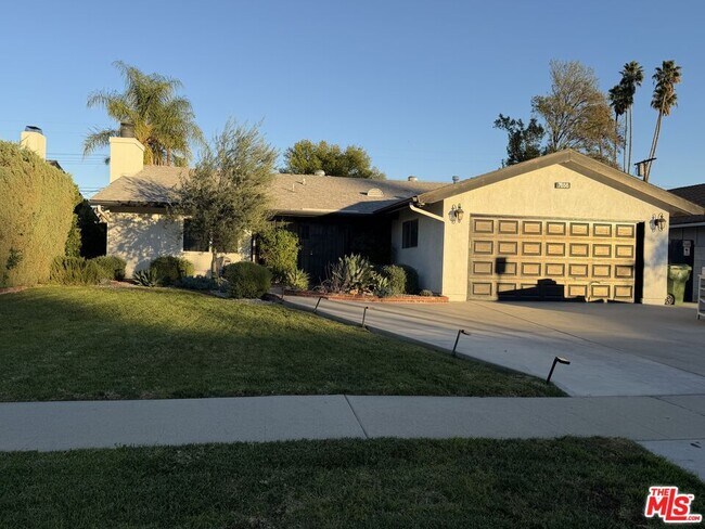 Building Photo - 7656 Capistrano Ave