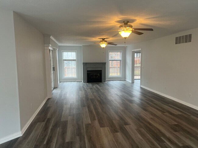 Building Photo - Dramatic Copper Mill Home with Huge Formal Living and Dining Rooms