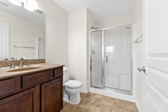 Building Photo - 1434 Piedmont Cir