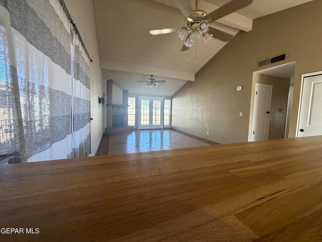 Building Photo - 2243 Seagull Dr