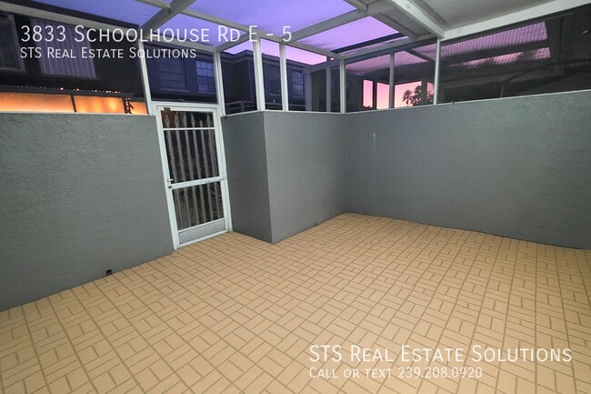 Building Photo - 3833 Schoolhouse Rd E