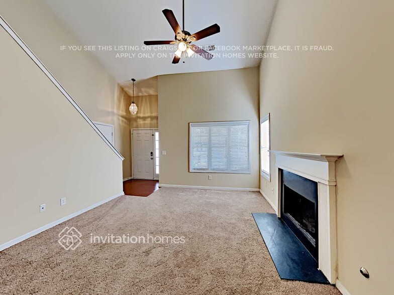 Building Photo - 236 Bainbridge Cir