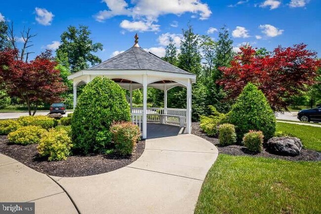 Building Photo - 625 Quarry View Ct