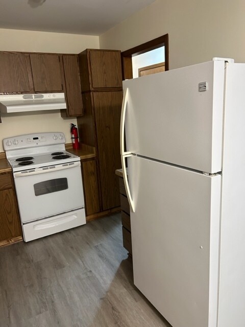 Building Photo - 10219 Towne View Rd