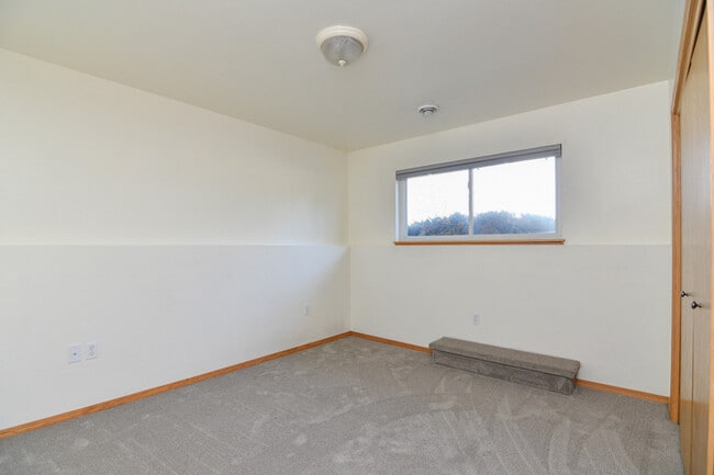 Building Photo - 235 Cavil Way