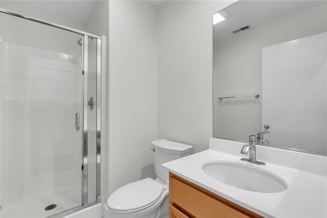 Building Photo - 4028 Landau Ct