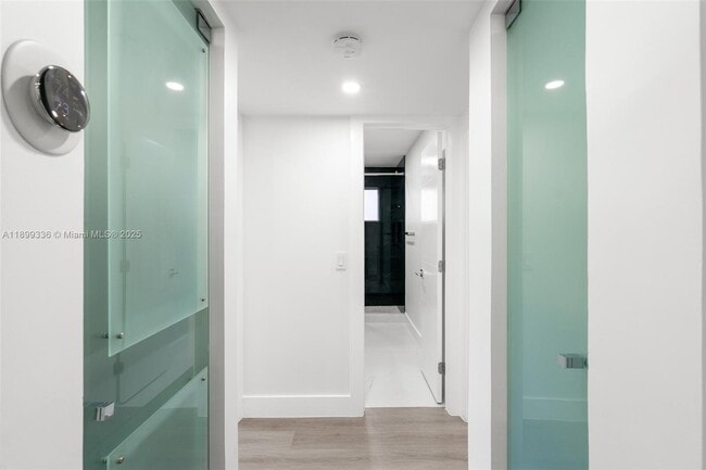 Building Photo - 9405 SW 76th St