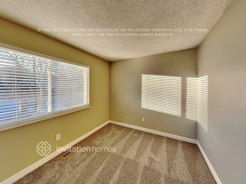 Building Photo - 7030 N Lamar St