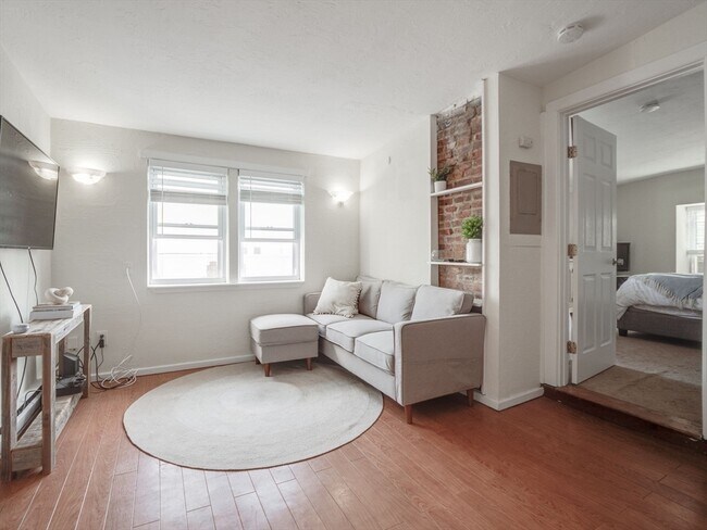 Building Photo - 30 Mercer St