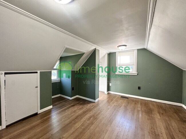 Building Photo - 8107 Old Ocean View Rd