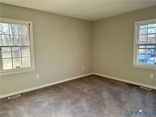 Building Photo - 8413 Boones Trail Rd