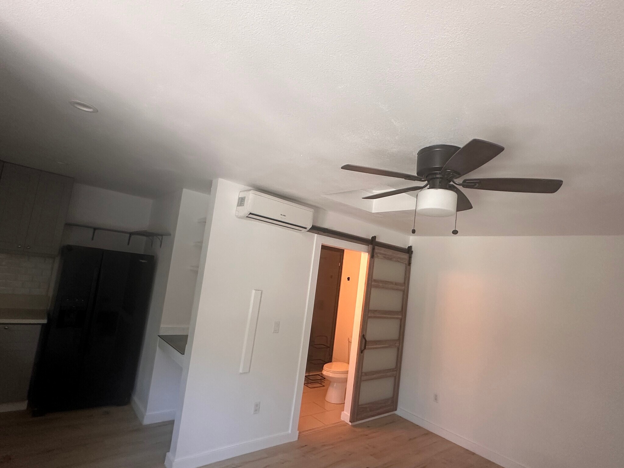 Building Photo - 10709 Wheelock Cir