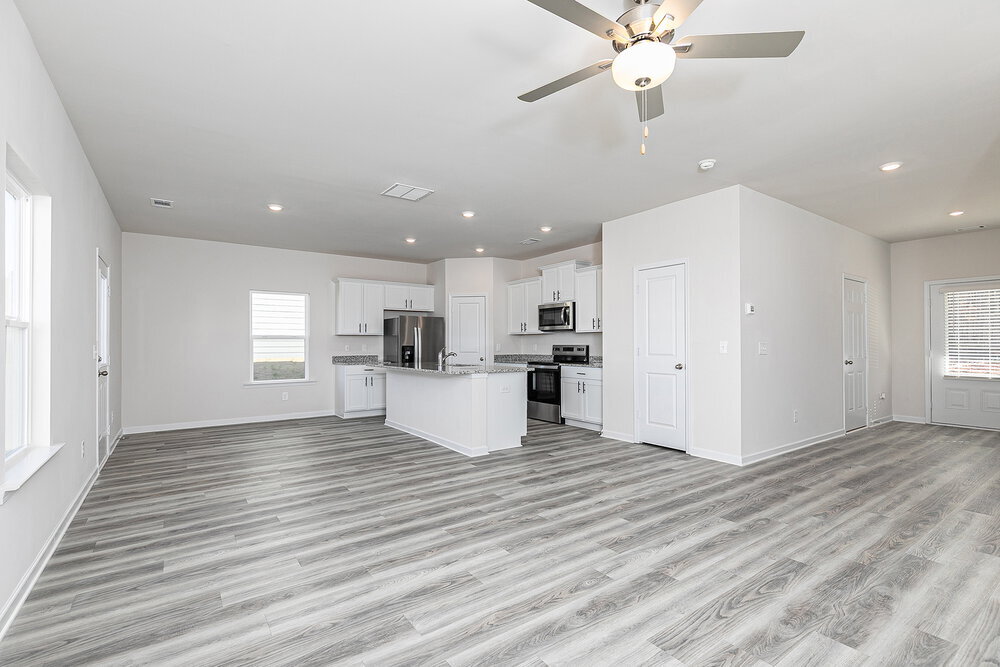Building Photo - 146 Howell Dr