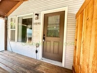 Building Photo - Gorgeous two bedroom in St. John’s!