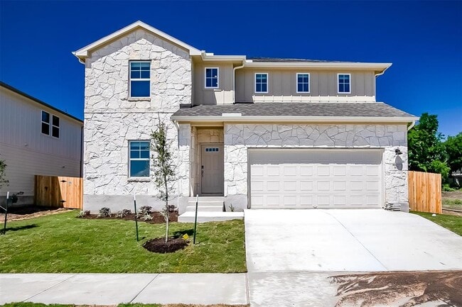 Building Photo - 107 Greenspire Downs Dr