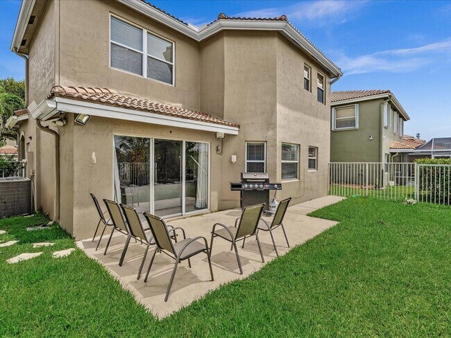 Building Photo - 7145 Crescent Creek Pl