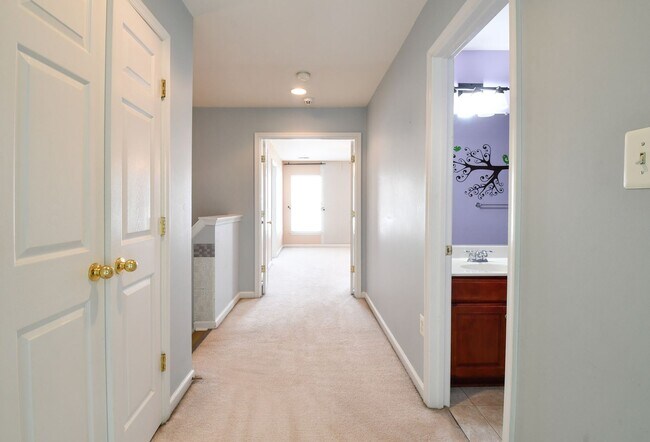 Building Photo - Idlewild Townhome for Rent