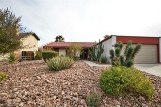 Building Photo - 3956 Clear View Dr