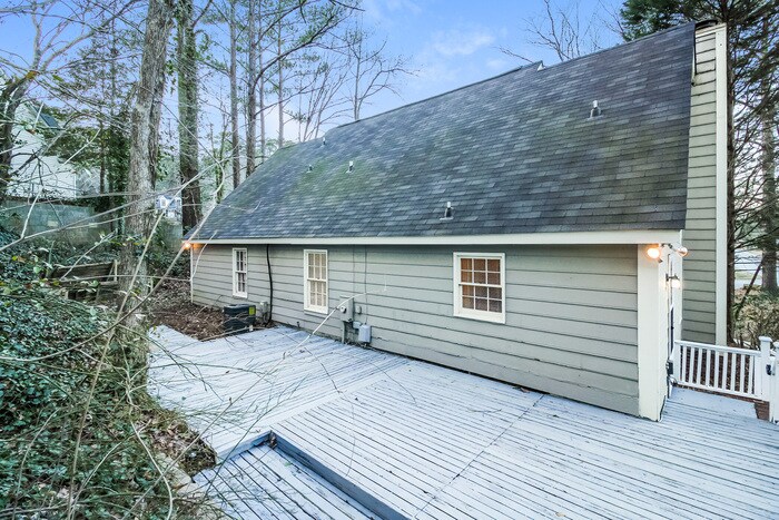 Building Photo - 101 Cannon Dale Ct