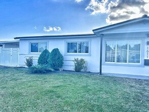 Building Photo - 1611 NW 63rd Ave