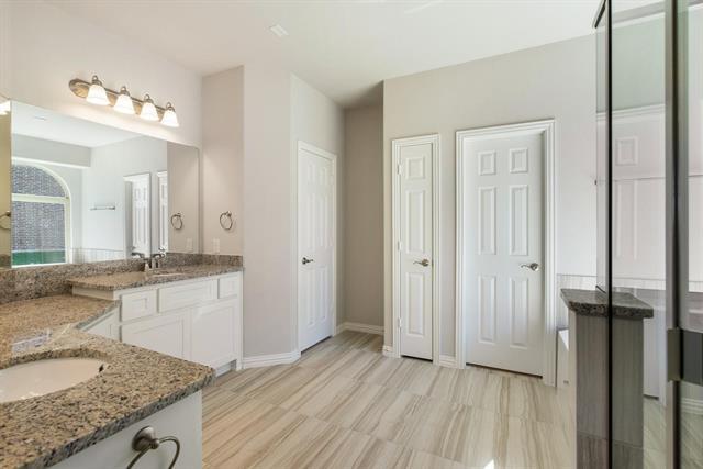Building Photo - 2455 Lusitano Ln