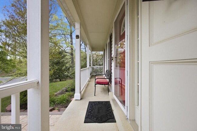 Building Photo - 8664 Pohick Forest Ct