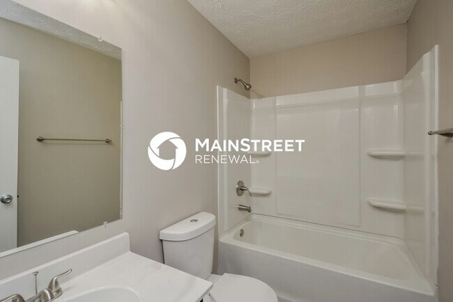 Building Photo - 3 Bedroom Pet-Friendly Home in Covington, GA with Main Street Renewal