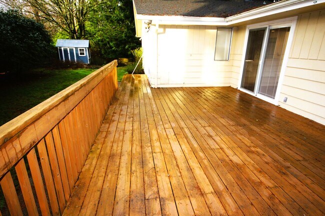 Building Photo - Beautifully Renovated Home in the Heart of Normandy Park