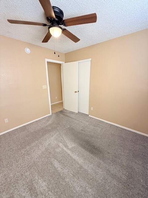 Building Photo - HOUSE FOR RENT