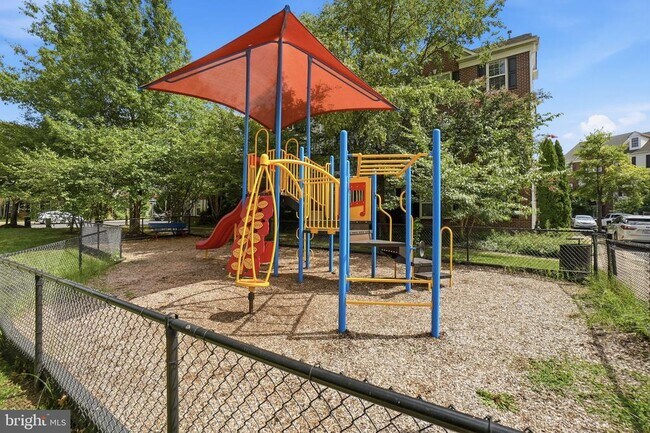 Building Photo - 13318 Summer Garden Walk