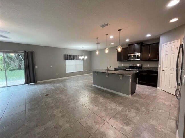 Building Photo - 3813 Carrick Bend Dr