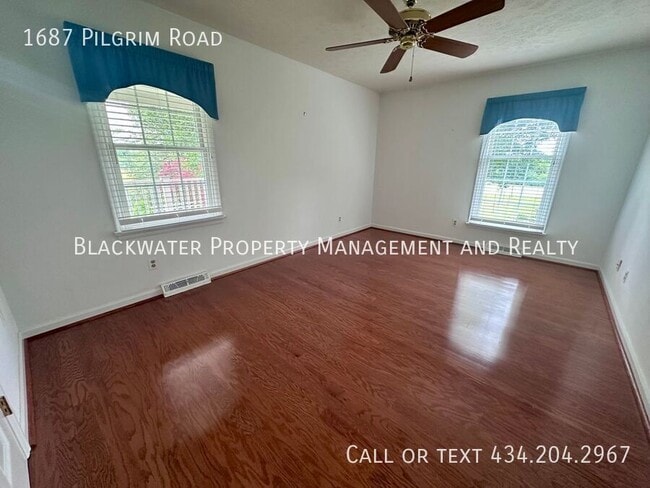 Building Photo - 1687 Pilgrim Rd