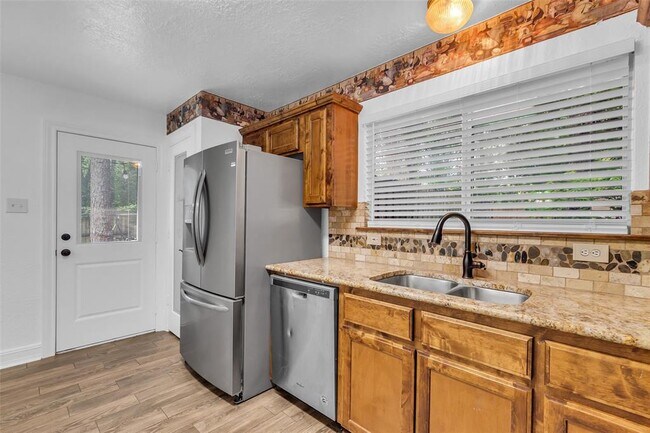 Building Photo - 22038 Soft Pines Ct