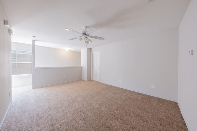 Building Photo - 520 Lewis Canyon Ln